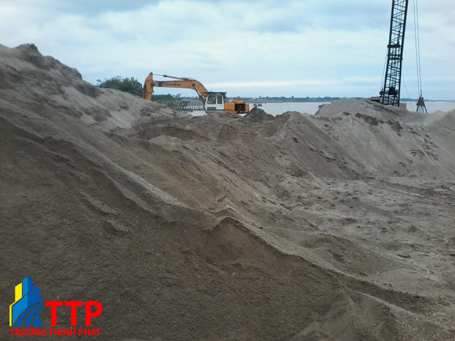 Giá cát san lấp, cát xây dựng mới nhất hôm nay tại Phú Yên 4 cát đen xây dựng